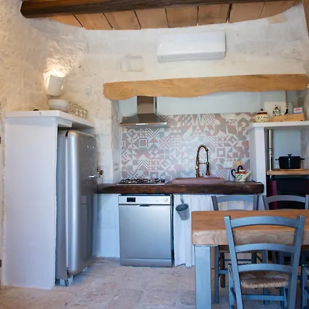 Trullo Stella With Exclusive Pool Vila Ostuni