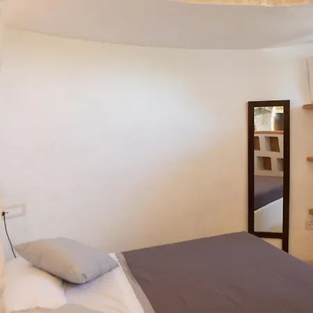 Trullo Stella With Exclusive Pool